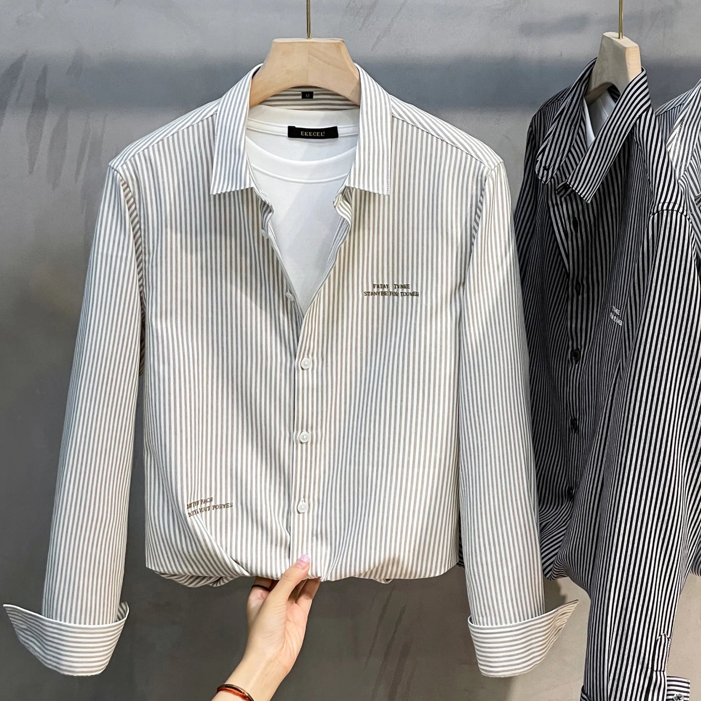 Men's Slim Fit Long Sve irt Trendy Striped Spring Autumn New Sle Casual Korean Japanese Sle Printed No Iron Treaent