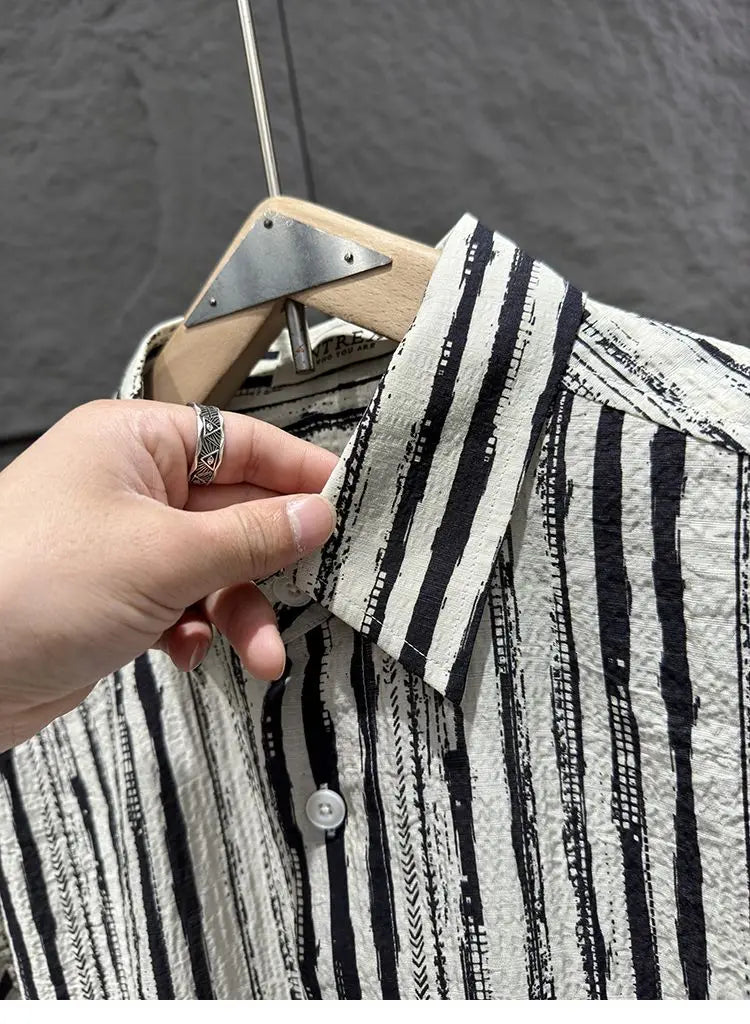 2025 Summer New Striped Shirt Short-sleeved Men's Fashion Trend Versatile and Personalized Button Cardigan Men's Clothing