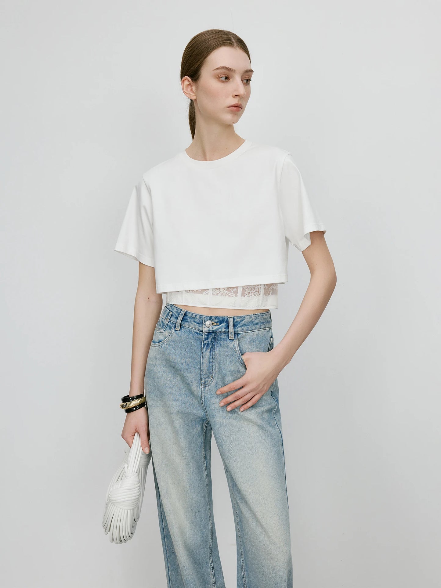 FSLE 【Premium Series】Waist-cropped Lace-spliced Fashion  T-shirt for Women Chic Blouse 2025 Summer New Arrival 25FE12023