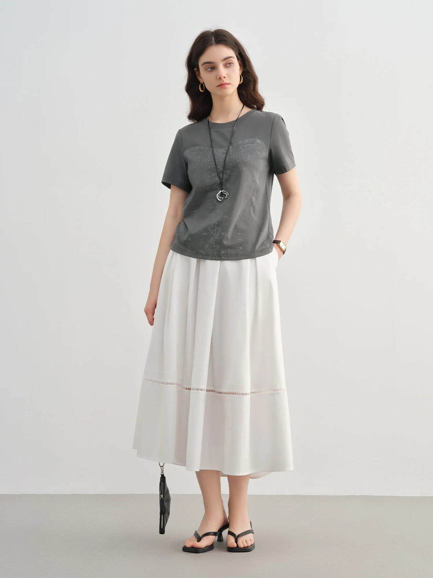 DUSHU Plus-Size Women Slogan Print Round-Neck Knit T-Shirt 2025 Summer Collection Slimming Design Simple Top for Women 25DS82213